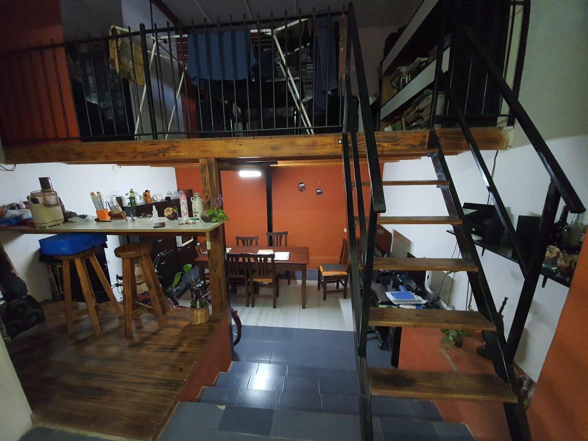 Foto de CASA VENTA 3 DORMITORIOS SOBRE AVENIDA EN LA ZONA SUR DE ROSARIO, imagen 4