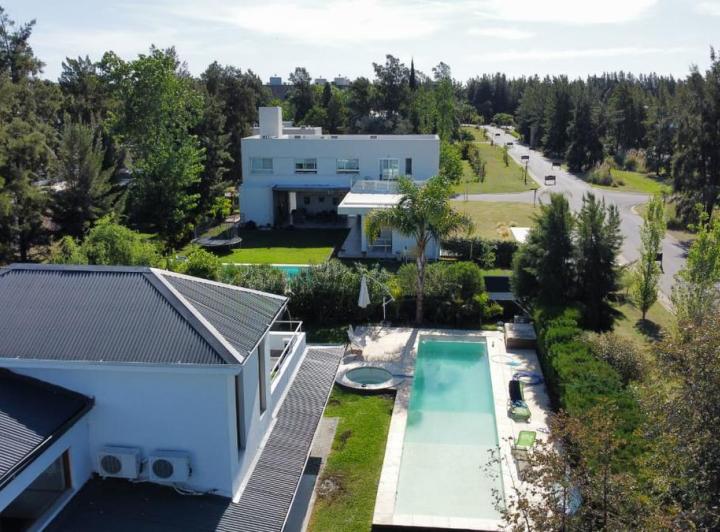 Casa - 4 Dormitorios - Pileta - Sauna - Country Palos Verdes - Fisherton 1