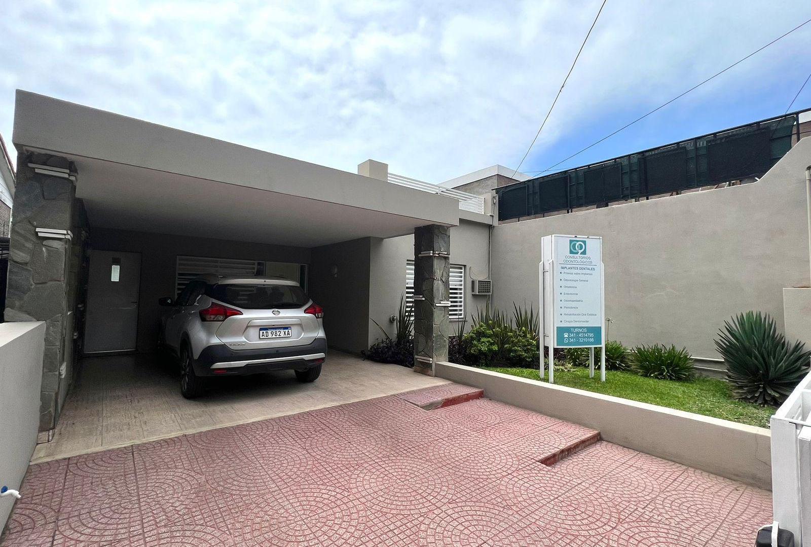 Casa en Venta - 3 Dormitorios - Fisherton tradicional