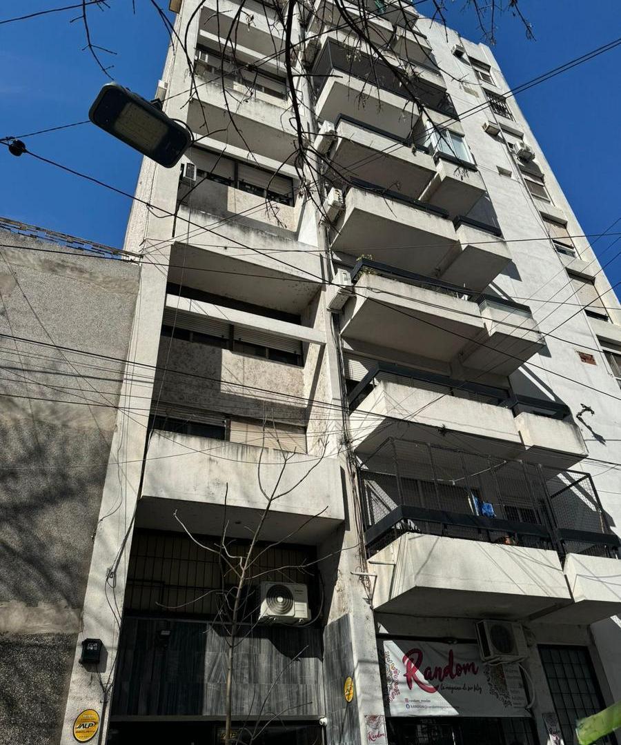 DEPARTAMENTO VENTA 3 DORMITORIOS BALCON AL FRENTE CENTRO ROSARIO