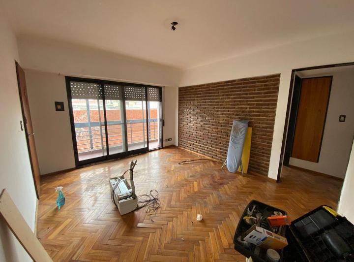 Departamento de 2 dormitorios en alquiler centro rosario Echesortu 1