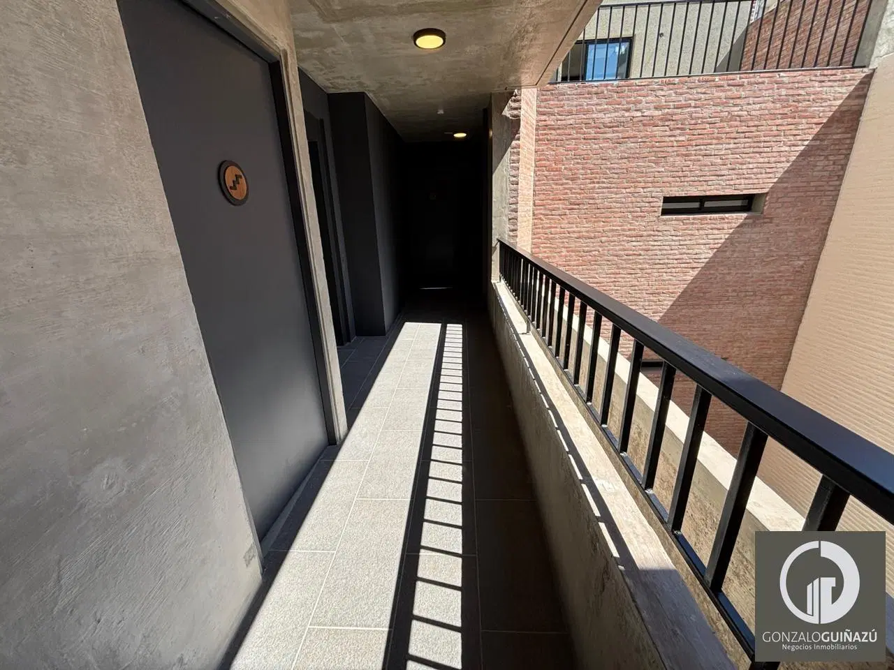 Monoambiente en Venta con Balcón 5