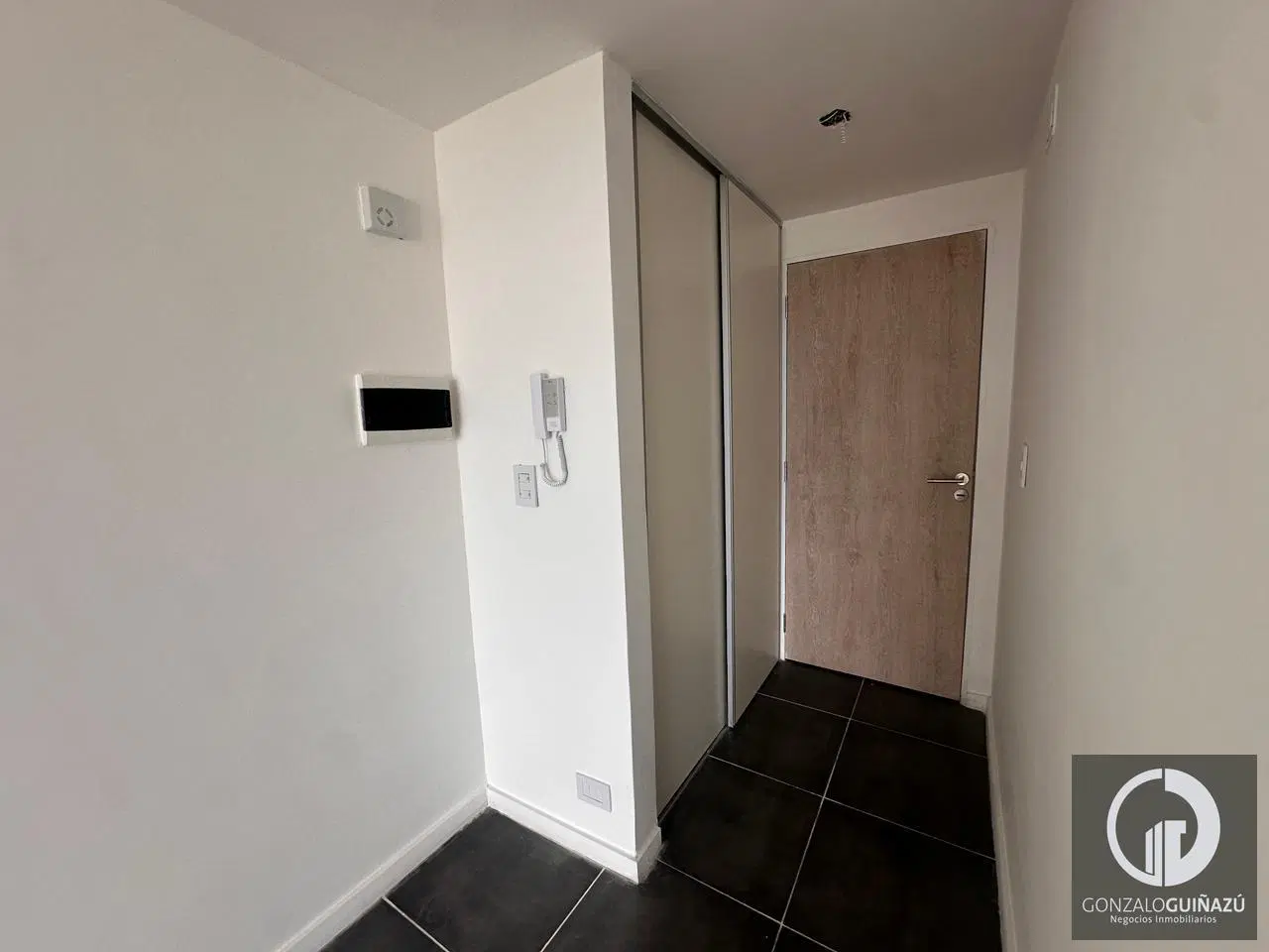 Departamento monoambiente en Granadero Baigorria 4