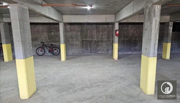 Cochera en venta en Granadero Baigorria 2