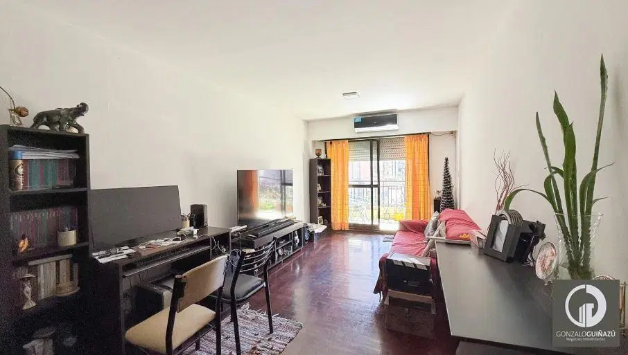 Departamento en Venta Dos Dormitorios y Comodín. Opción cochera 4