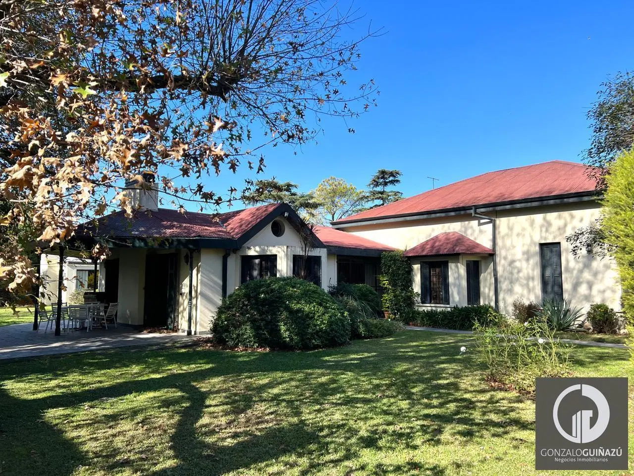 Casa en  venta fisherton 5 dormitorios 4