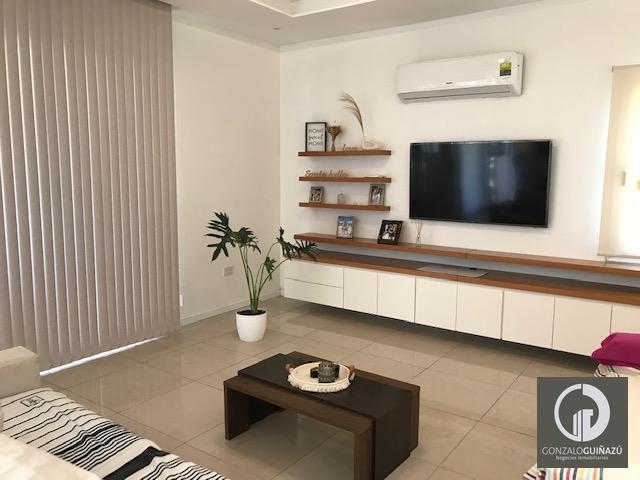 Foto de ALQUILER PERMANENTE AMUEBLADO - Casa 4 Dormitorios - Barrio Puerto Roldan - Pileta -, imagen 2