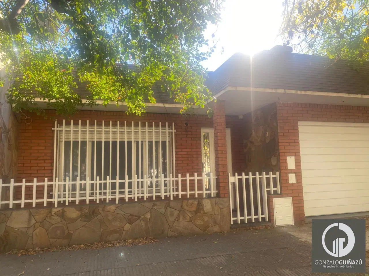 Casa Dos Dormitorios con Cochera 4
