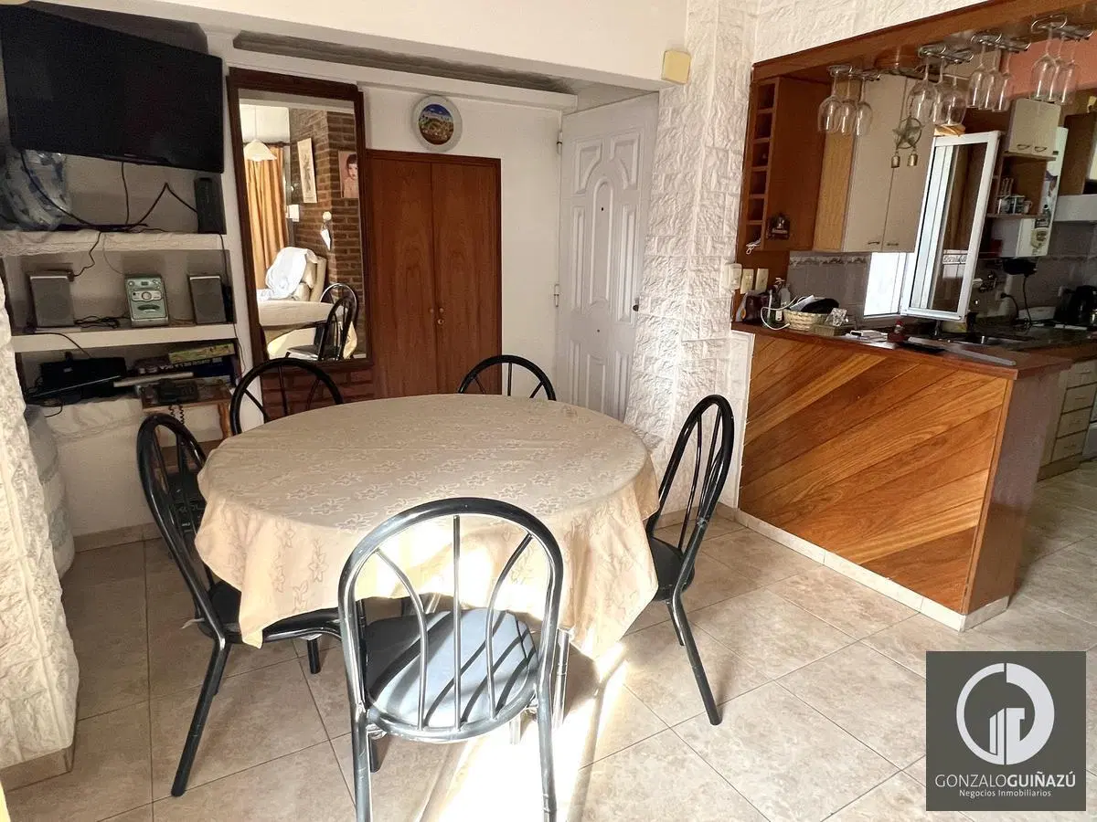 CASA VENTA 2 DORMITORIOS USO COMERCIAL FISHERTON ROSARIO 1