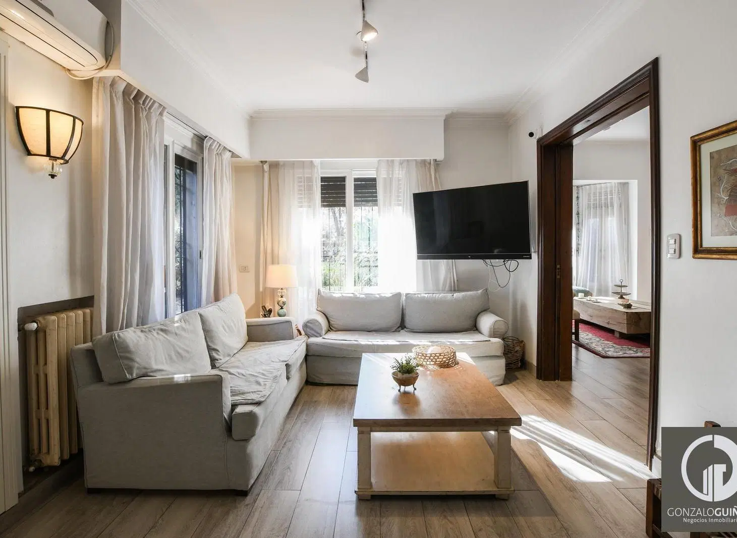 Casa Venta 5 dormitorios - Terreno 2100  m2 - Cubiertos 364 m2 5
