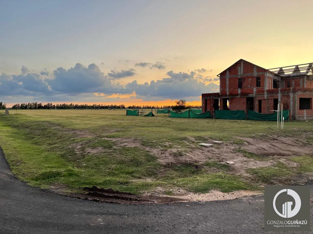 TERRENO 830 Mts2 ESQUINA COUNTRY LOS PASOS III FISHERTON ROSARIO 5