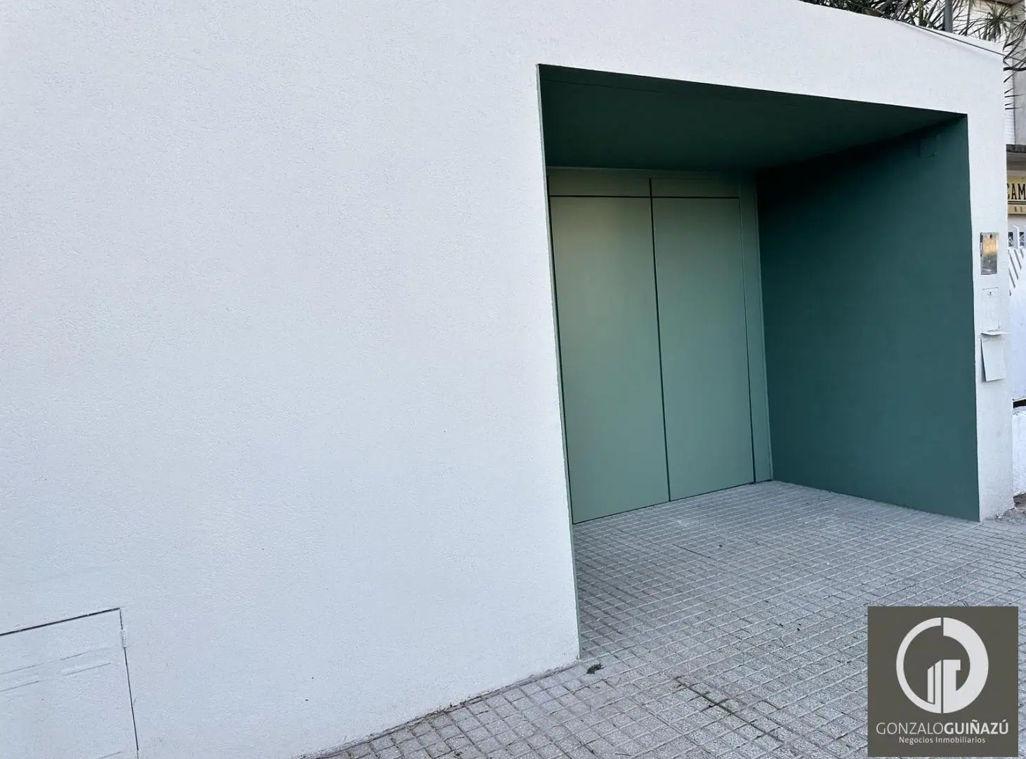 Casa en VENTA A ESTRENAR 3 DORMITORIOS CON COCHERA 2