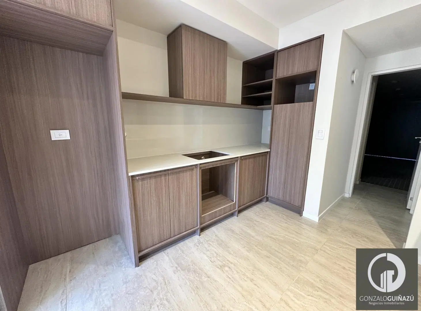 Casa en VENTA A ESTRENAR 3 DORMITORIOS CON COCHERA 3