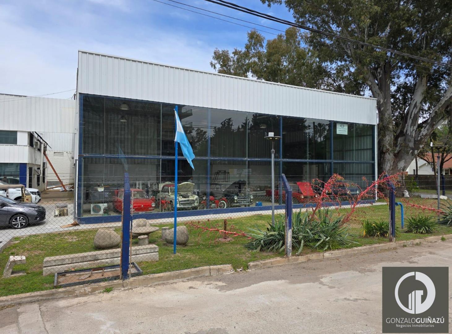 Foto de Local en Alquiler 1000 m2, imagen 2