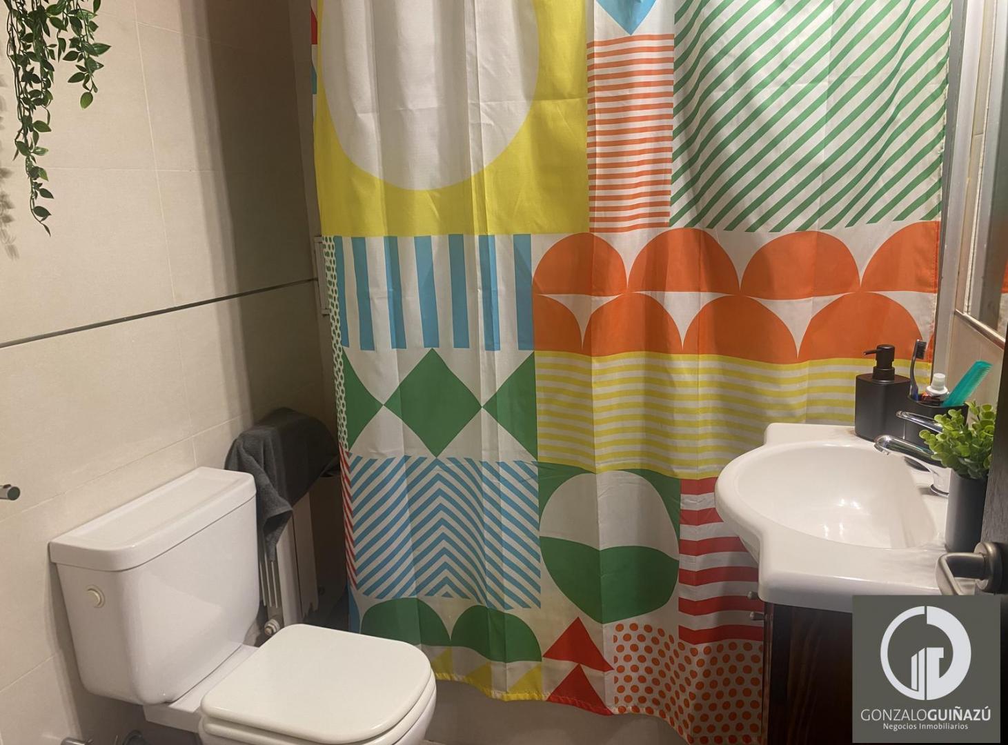 Foto de Dúplex con Patio y Cochera. 1 dormitorio en Venta Barrio Martin, imagen 5