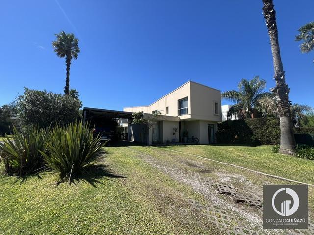 Foto de Casa 4 Dormitorios en Venta , San Marino Funes Hills, imagen 2