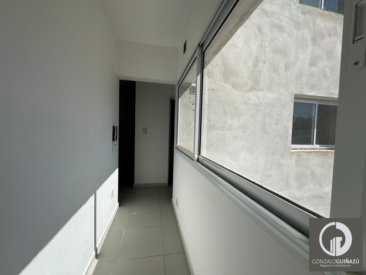 Foto de DEPARTAMENTO ALQUILER UN DORMITORIO BALCON AL FRENTE CENTRO ROSARIO, imagen 1