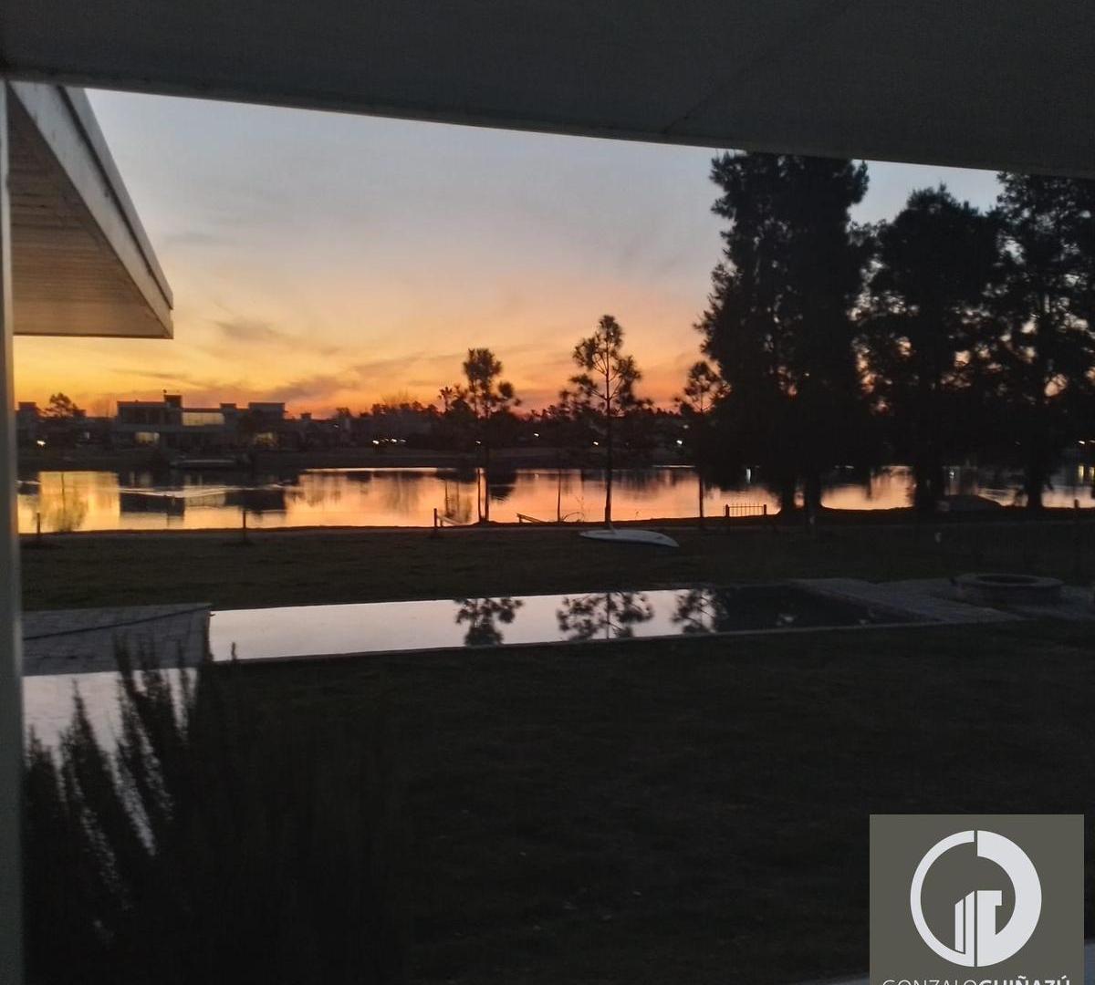 Foto de Casa en Venta en Puerto Roldan, imagen 2