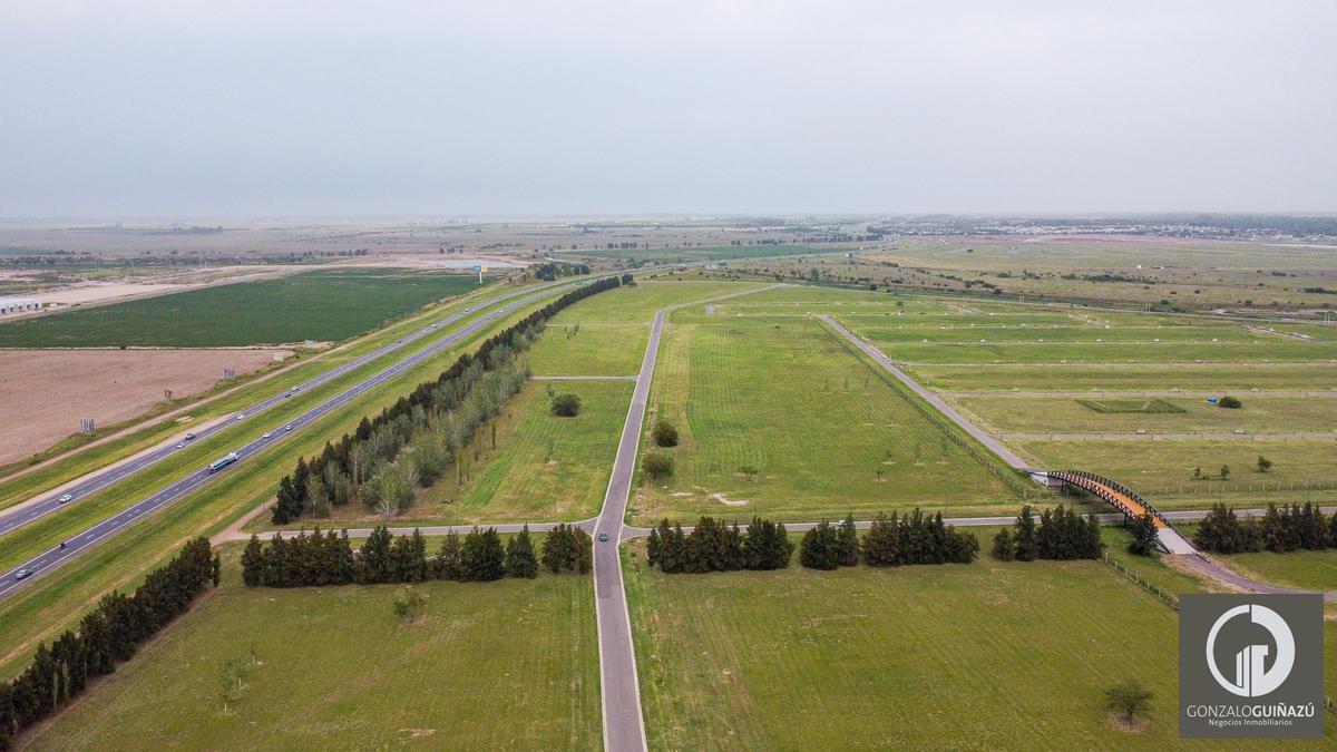 Foto de TERRENO 830 Mts2 COUNTRY LOS PASOS III FISHERTON ROSARIO, imagen 1