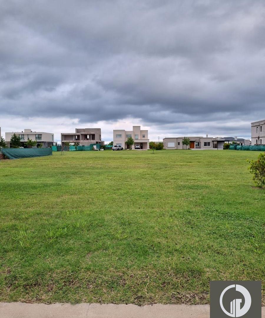 Foto de Terreno en Venta en Barrio Cerrado Vida 1 Funes, imagen 3