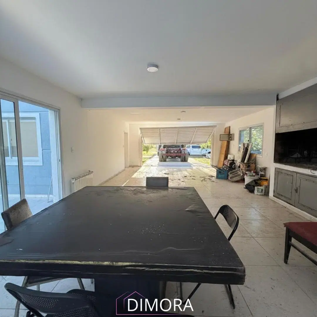 ¡MIRA YA! CASA EN VENTA EN COUNTRY VALLE DEL GOLF- BAJAMOS PRECIO!!
3 DORMITORIOS, 4 BAÑOS Y MAS! 3