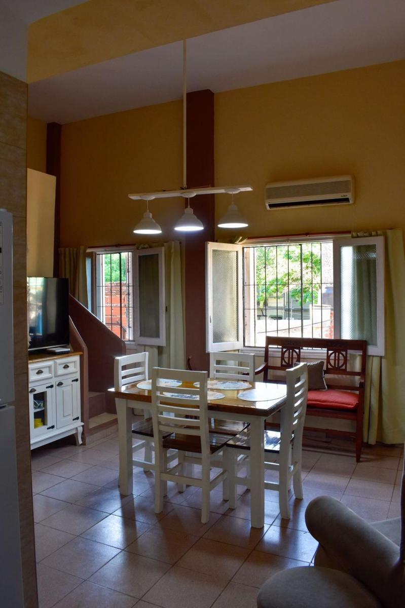 Casa 6 Ambientes en Block en Venta La Boca 5