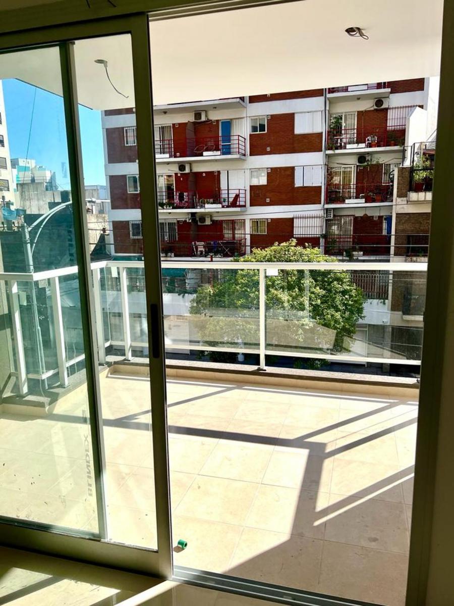 Depto.3 Amb + Balcon Terraza + Blvrd Falcon + Villa Luro 4