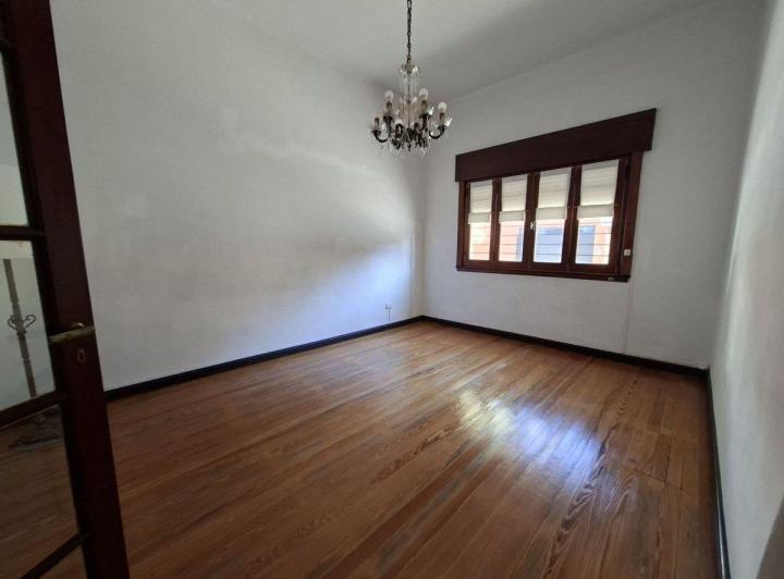 VENTA CASA EN QUINTA GALLI ,2 COCHERAS ,TERRAZA 2
