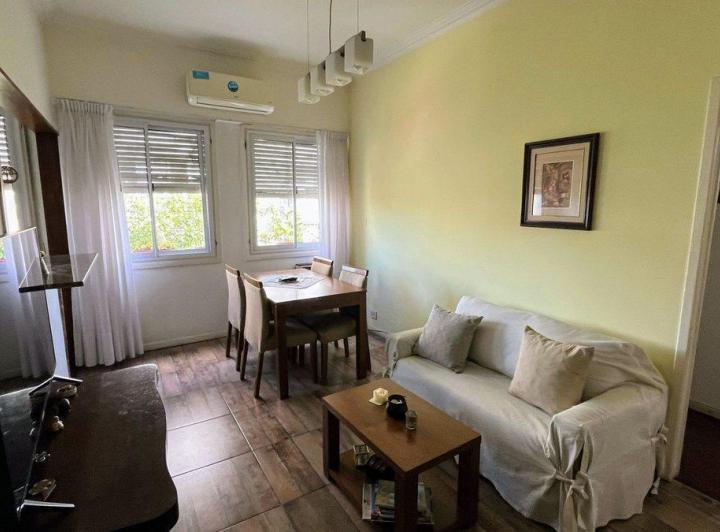 DEPARTAMENTO 3 AMB IMPECABLE- A.CRED SAN CRISTOBAL 3
