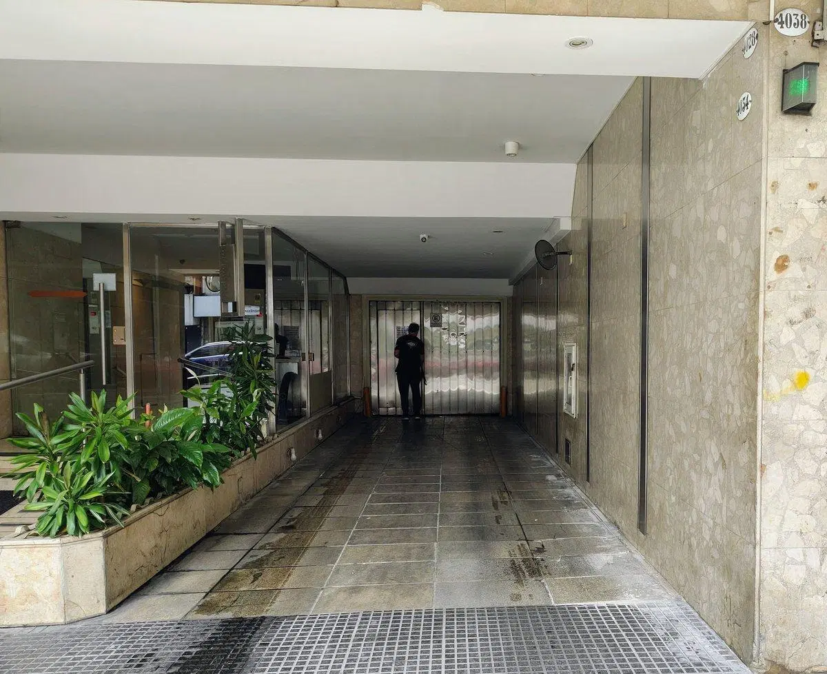 Cochera AMPLIA Cubierta Almagro 2do PISO VENTA 3