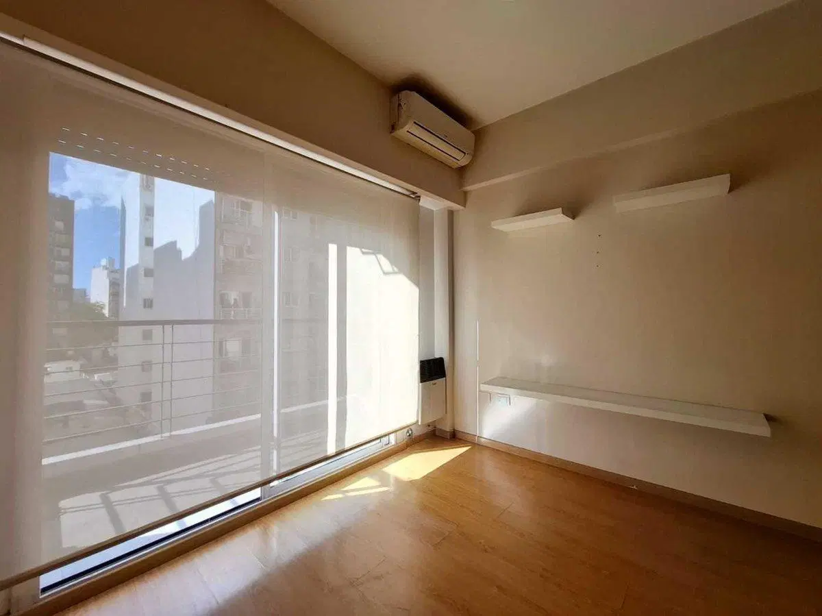 VENTA MONOAMBIENTE / Dorm Sep y Balcón / V. Crespo 5
