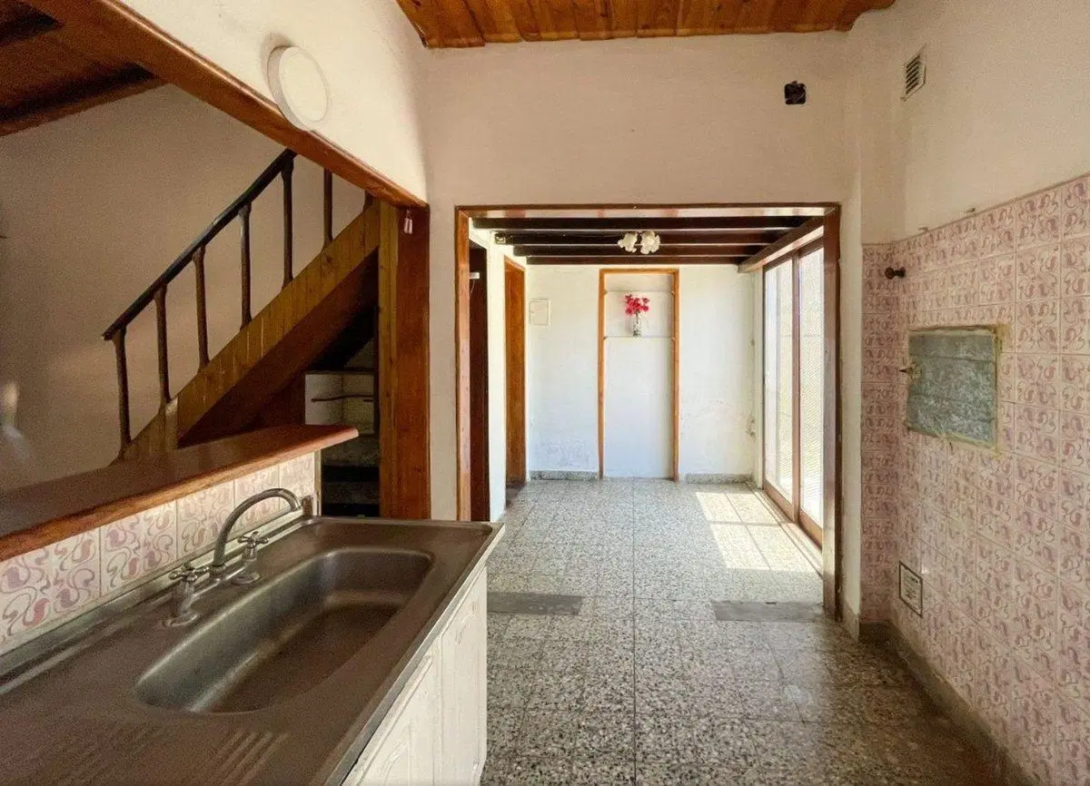 Casa 3 Amb c/Parque-Quincho Apta Crédito Fcio Vare 5