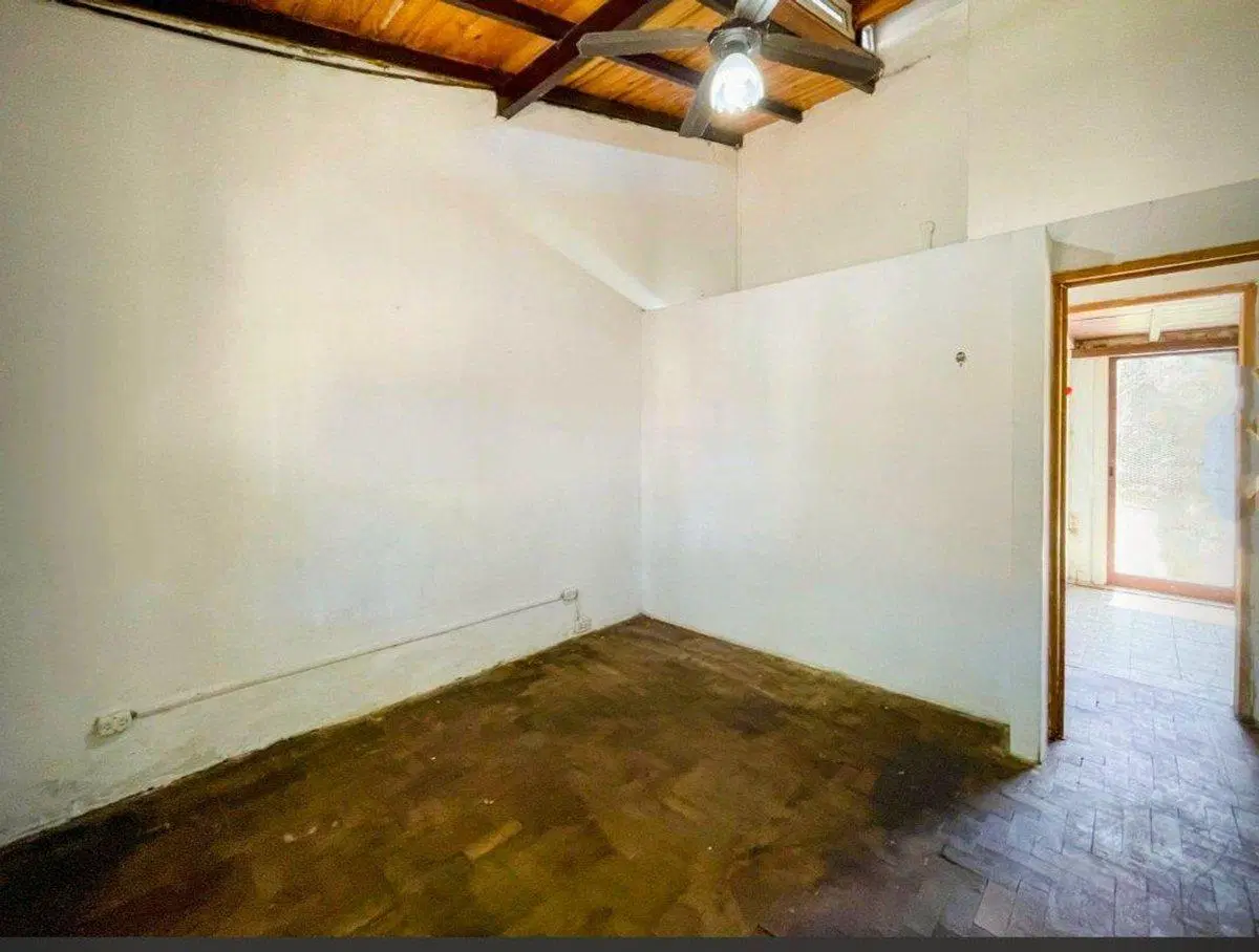 Casa 3 Amb c/Parque-Quincho Apta Crédito Fcio Vare 4