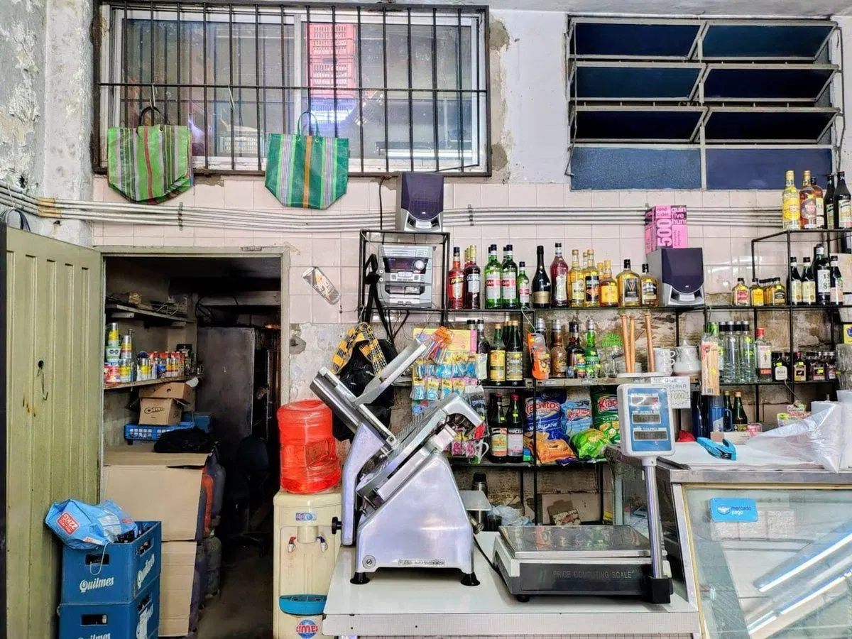VENTA de Local 200 m² Av Marconi 2200 El Palomar 5