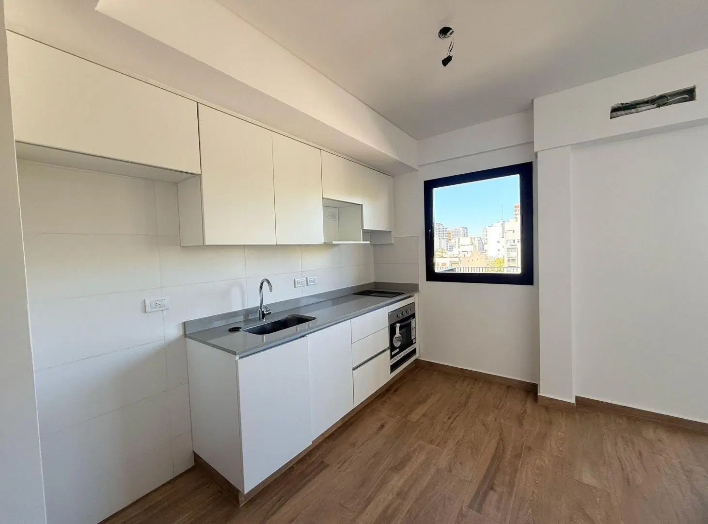 MONOAMBIENTE EN VENTA A ESTRENAR CABALLITO 4