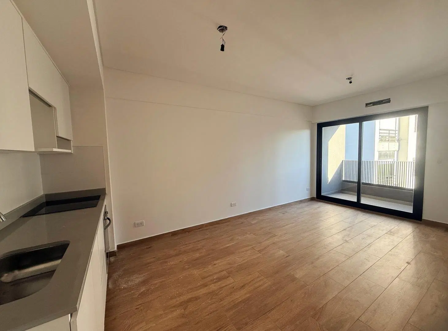 DPTO 2 AMB EN VENTA A ESTRENAR CABALLITO 5