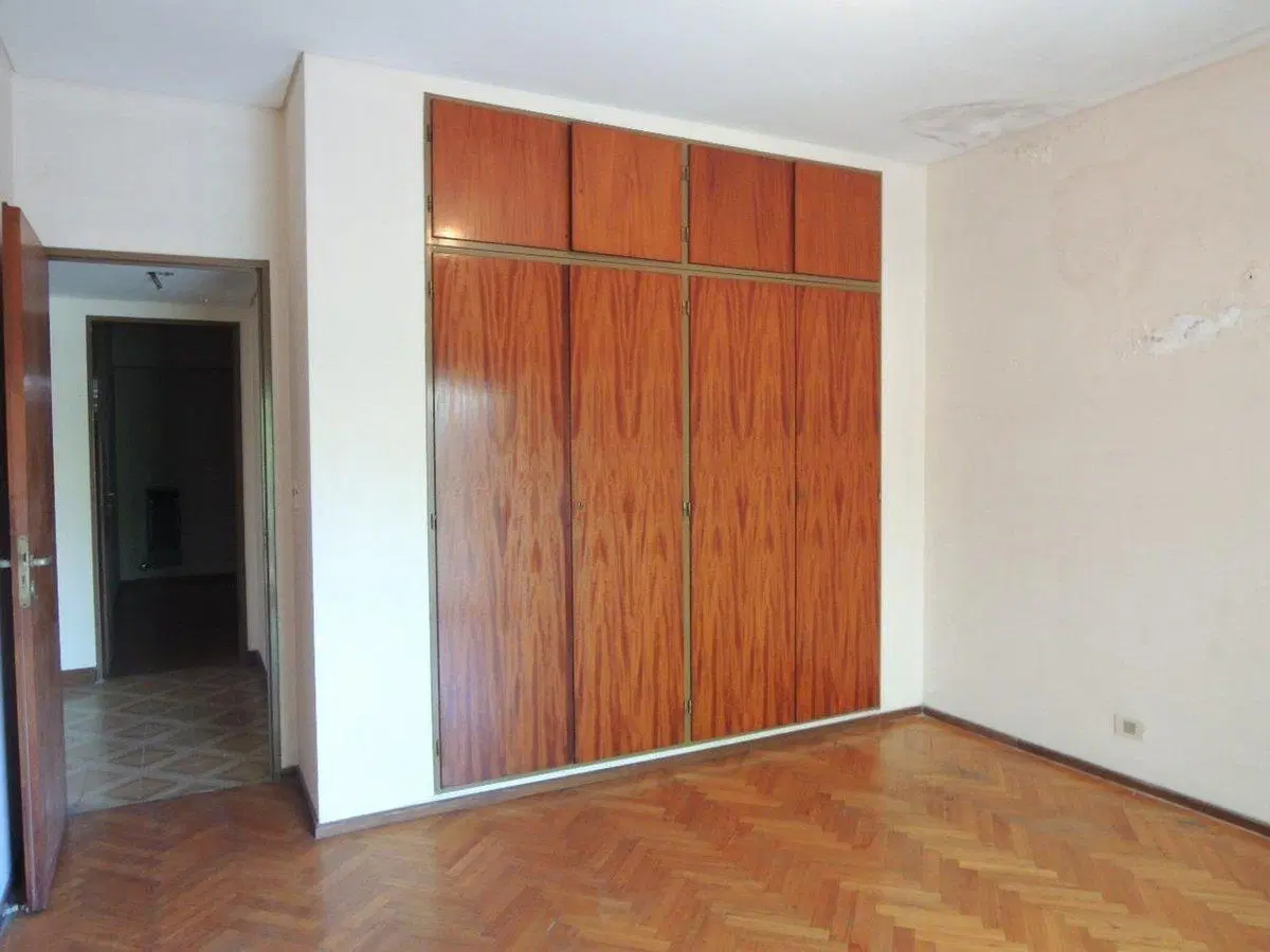 Venta CASA  8,66x30,26-SAAVEDRA- OPORTUNIDAD 2