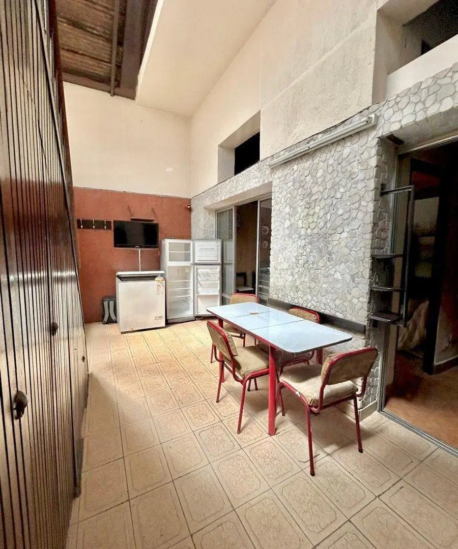 VENTA PH 3 amb - terraza - quincho - Caballito 5