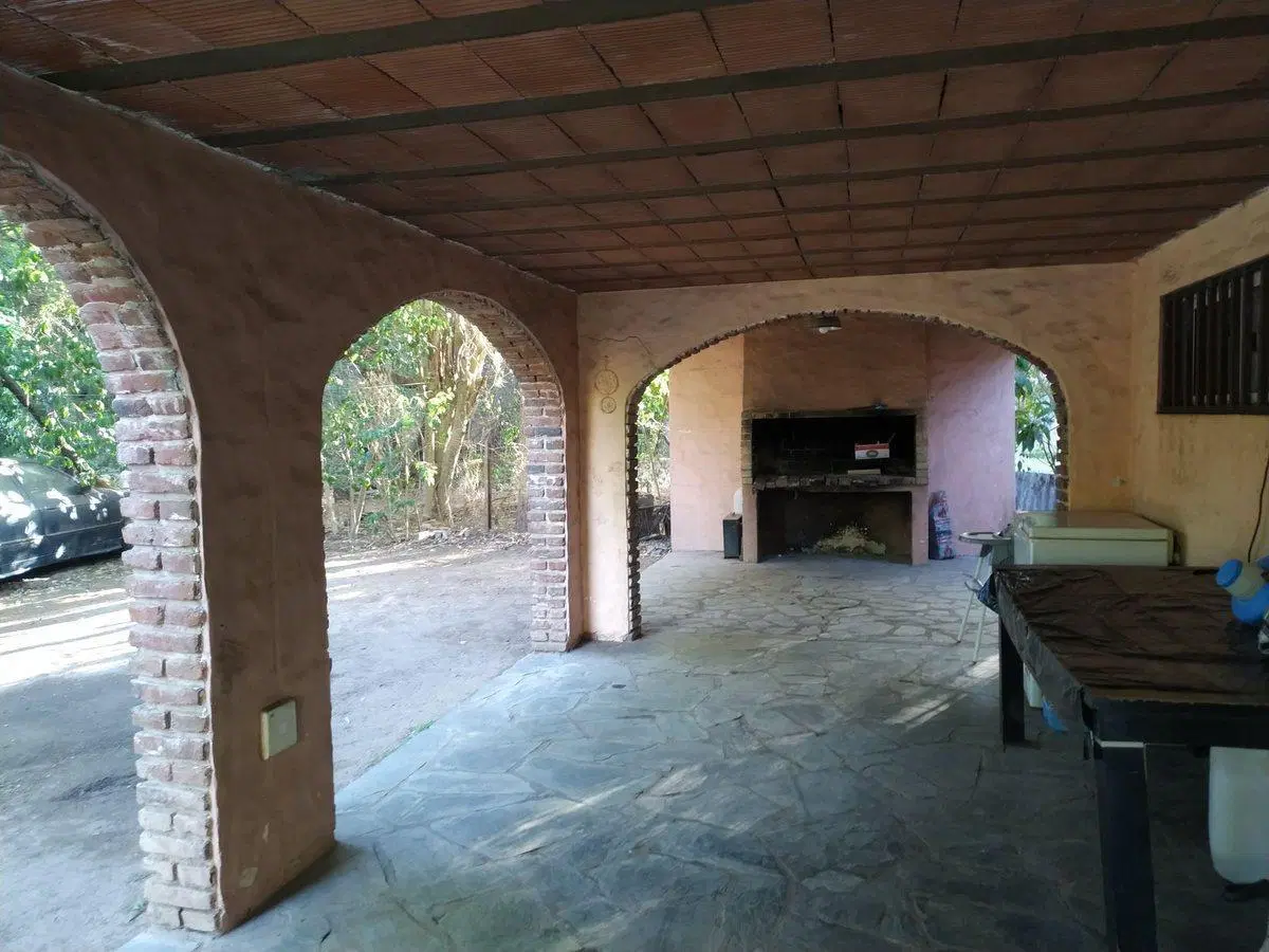 Venta de casa quinta 1200m en Las Casuarinas Lujan 4