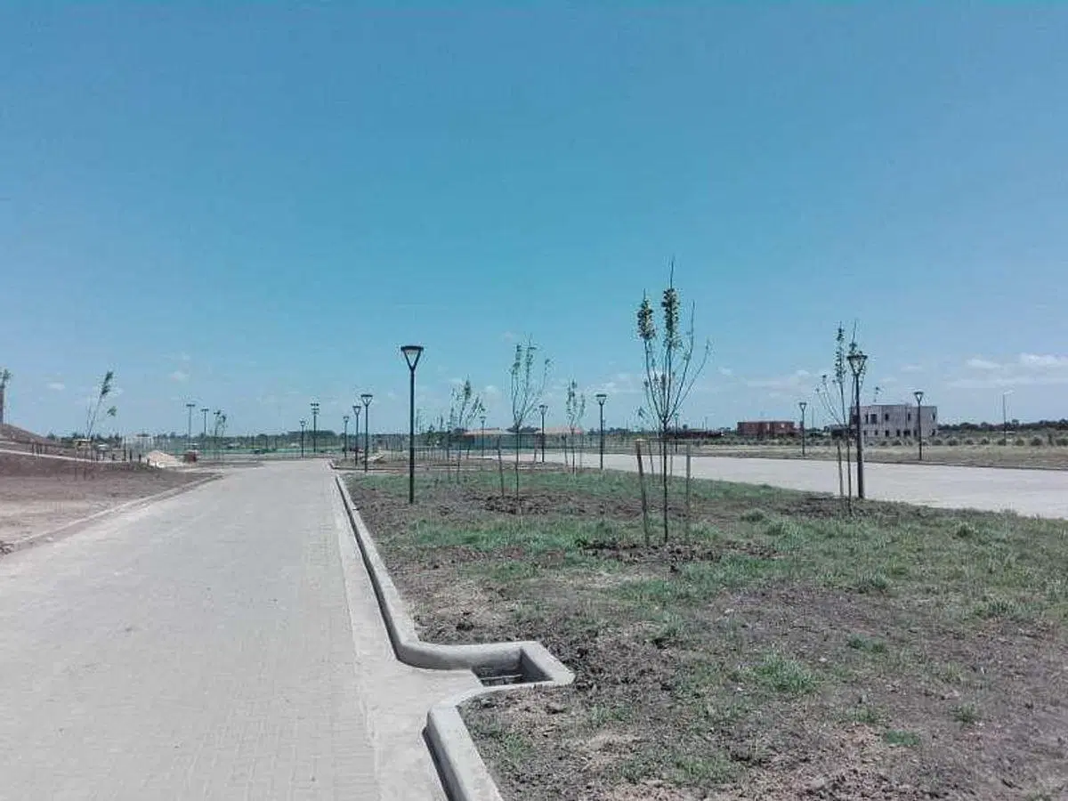 LOTE EN VENTA VILLALOBOS PUEBLOS DEL PLATA HUDSON 4