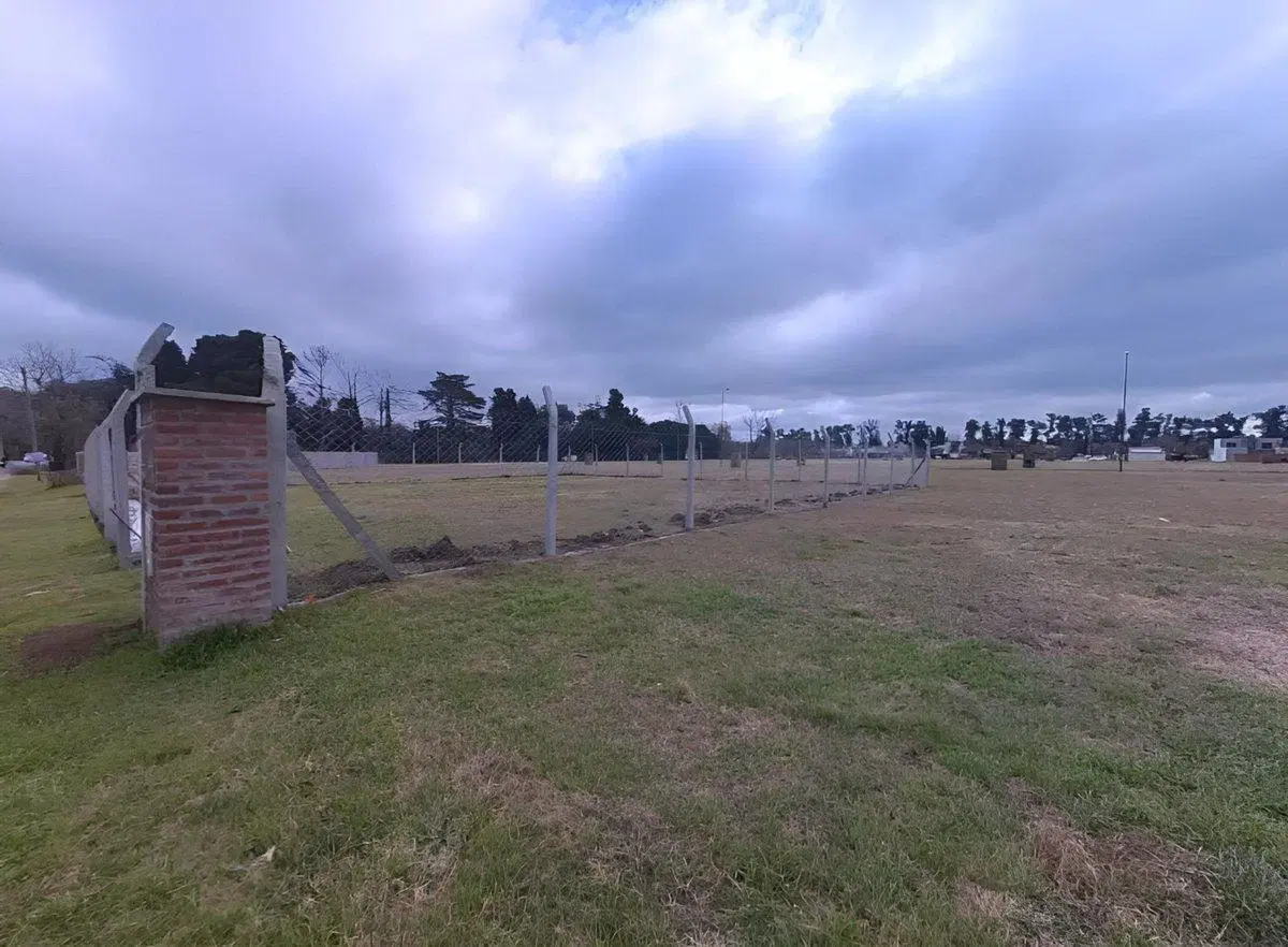 Lotes en venta en Lujan de 300 m2 dueño financia 3