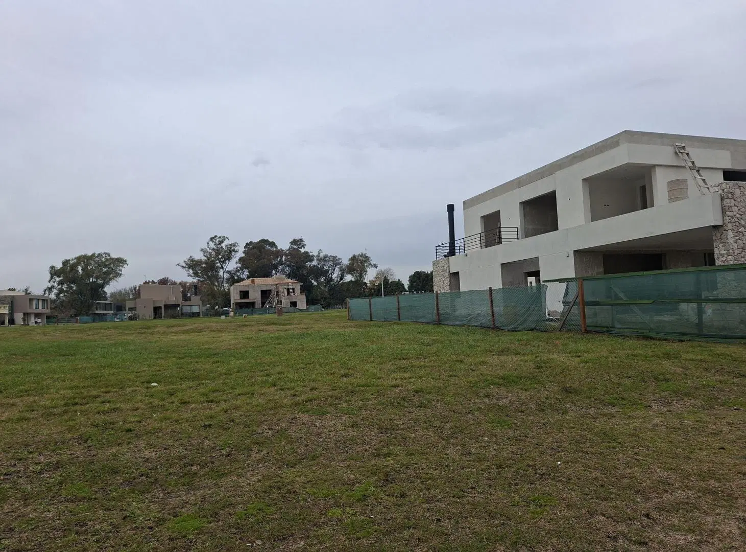 Venta lote 650m² San Juan Chico Hudson 4