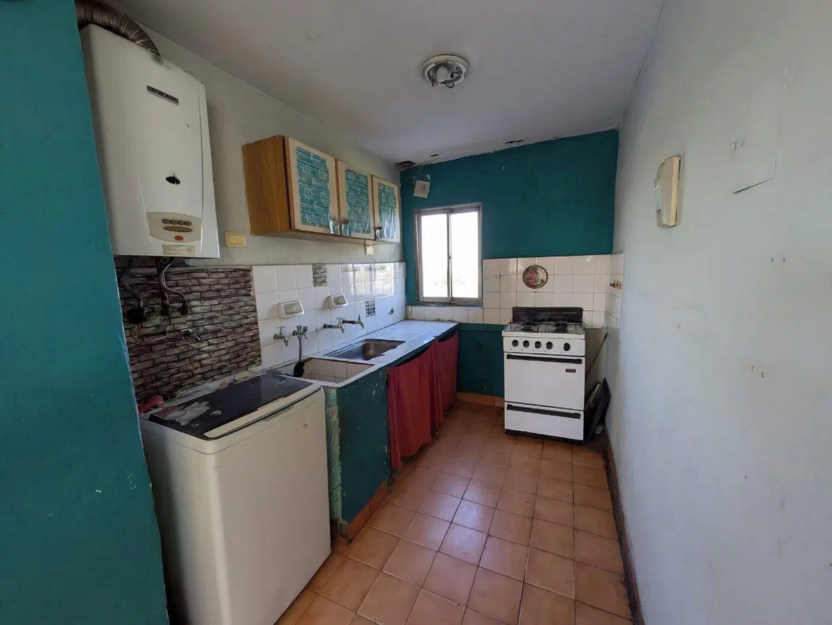 DPTO. 3 AMBIENTES VENTA LUGANO sobre Av. G. Paz 5