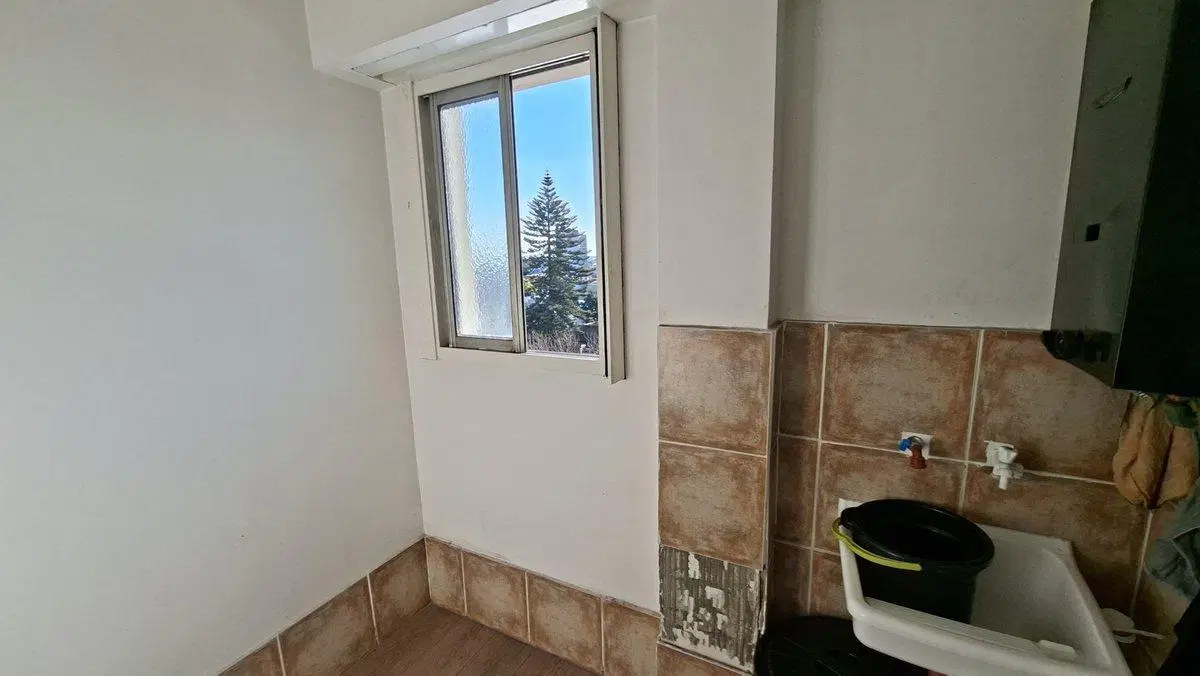 Venta  Departamento 4 ambientes sobre Av. Mitre 5