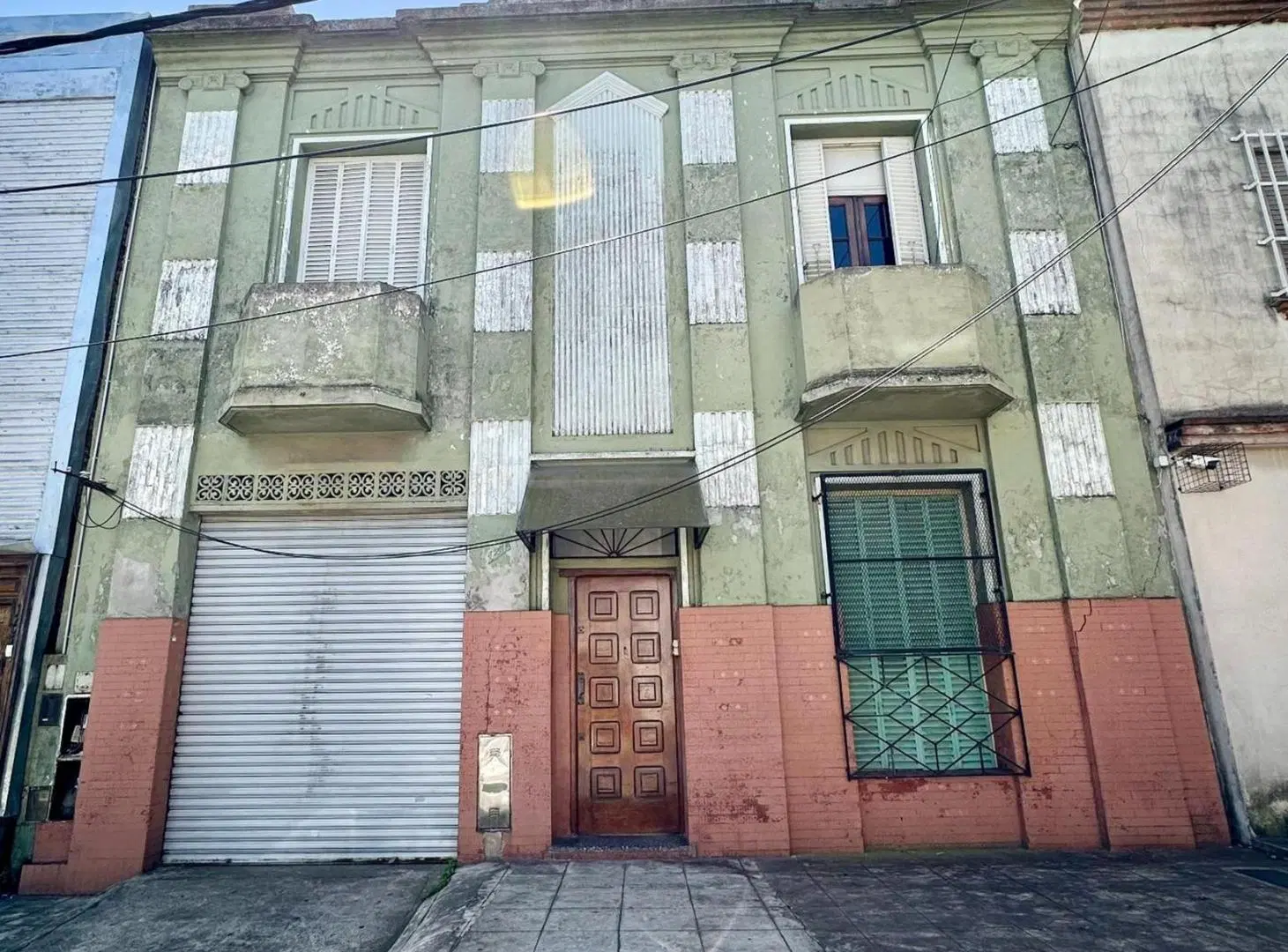 CASA VENTA 375 mts.  DOCK SUD Multifamiliar 4