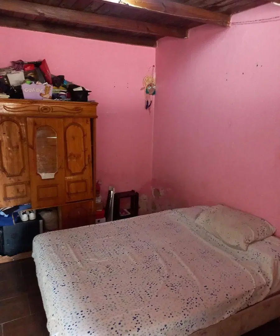 VENTA CASA LOTE PROP.6 AMB.C/JARDÍN. LOMAS DE ZAMO 8