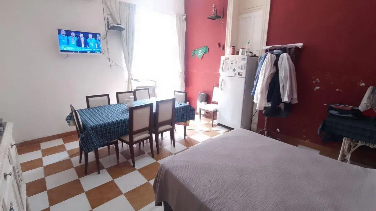 PH 2 ambientes Venta Parque Avellaneda PB patio 2