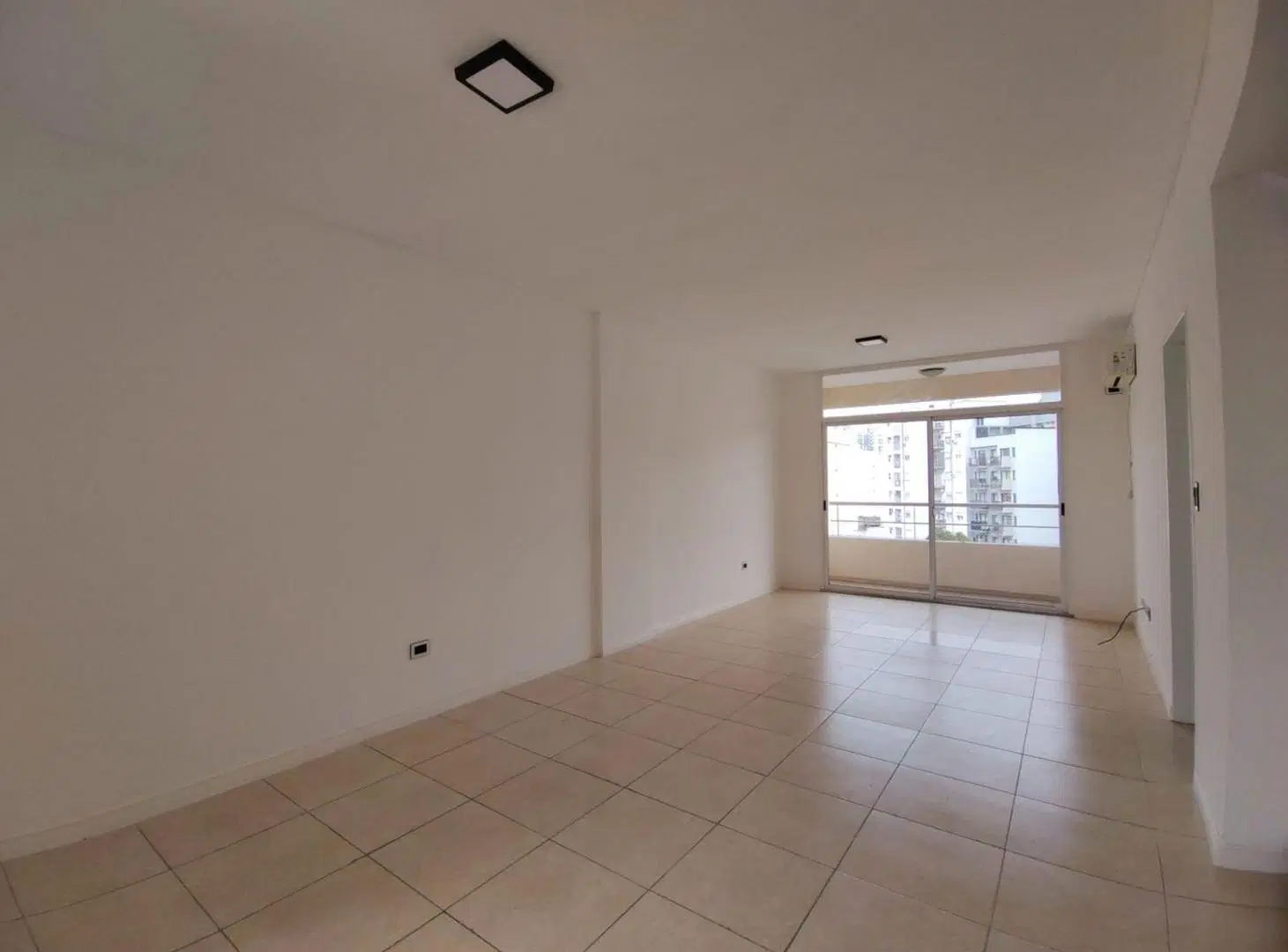 VENTA MONOAMBIENTE AL FRENTE PATERNAL 2