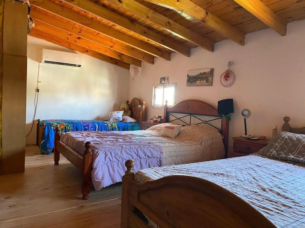 CASA PH  7 AMBIENTES VENTA CASEROS PATIO 5