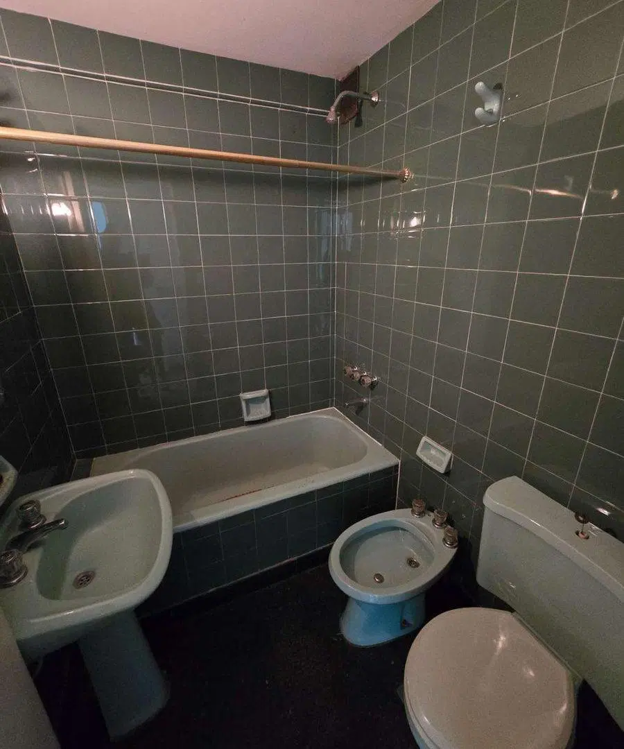 VENTA- 4 AMBIENTES- CON BALCON-APTO CREDITO- WILDE 3
